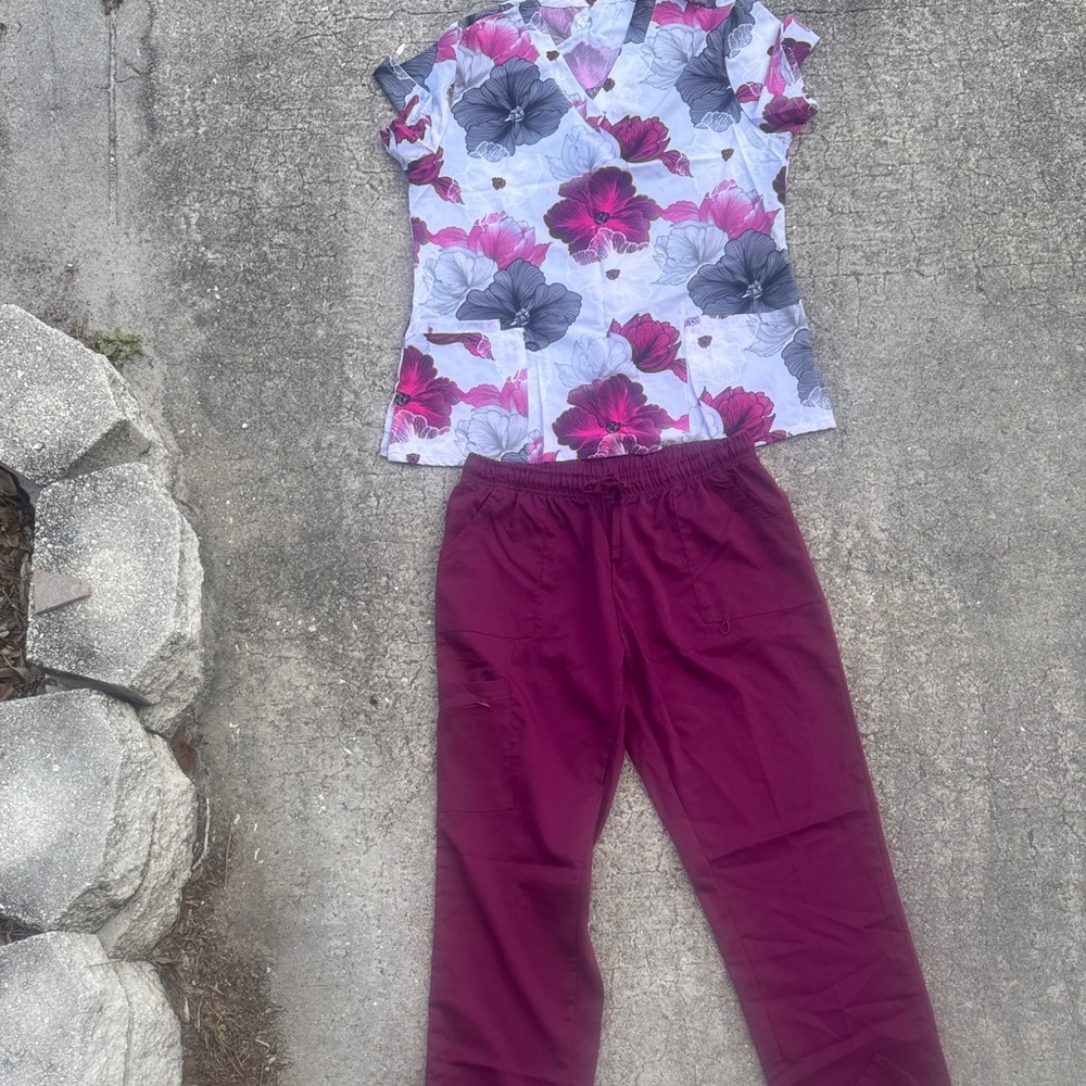 Women's Burgundy Pants